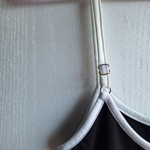 Women's Bodysuit - Picture 7 of 7